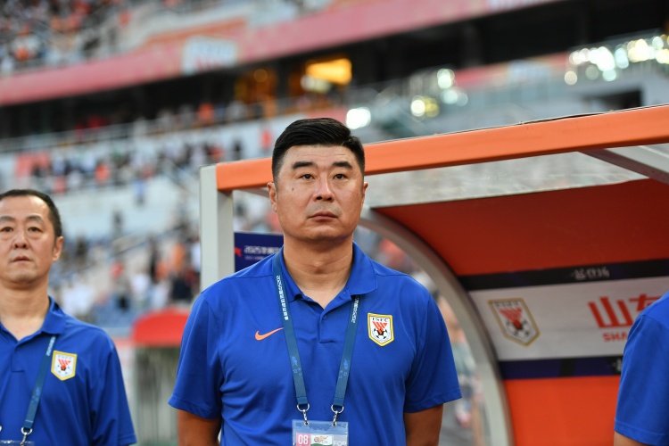 【菜鸟】哈珀24分4板3助 埃奇库姆22分13板4助 弗拉格18分9板7助