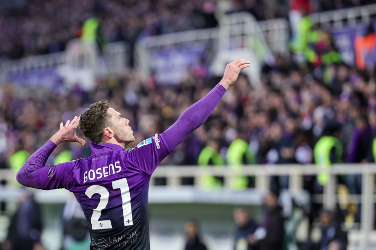 还不错！杨瀚森首节出战6分钟 4中3拿到6分1板